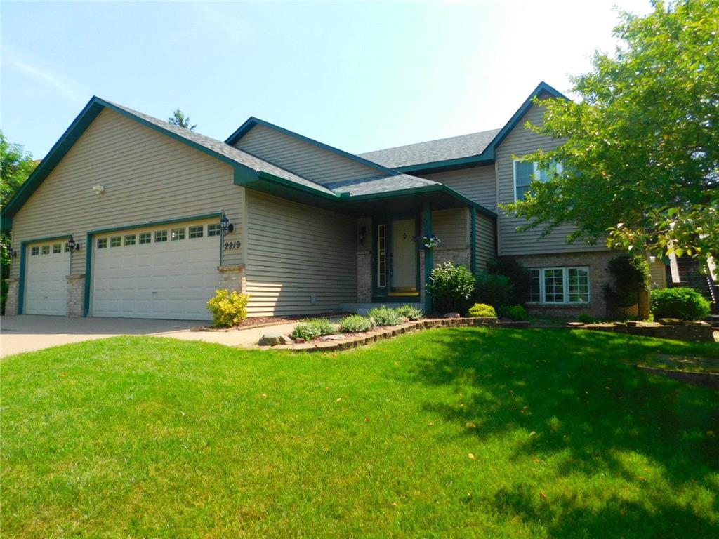 2219 Grafton Avenue N Oakdale MN 55128 6751119 image1