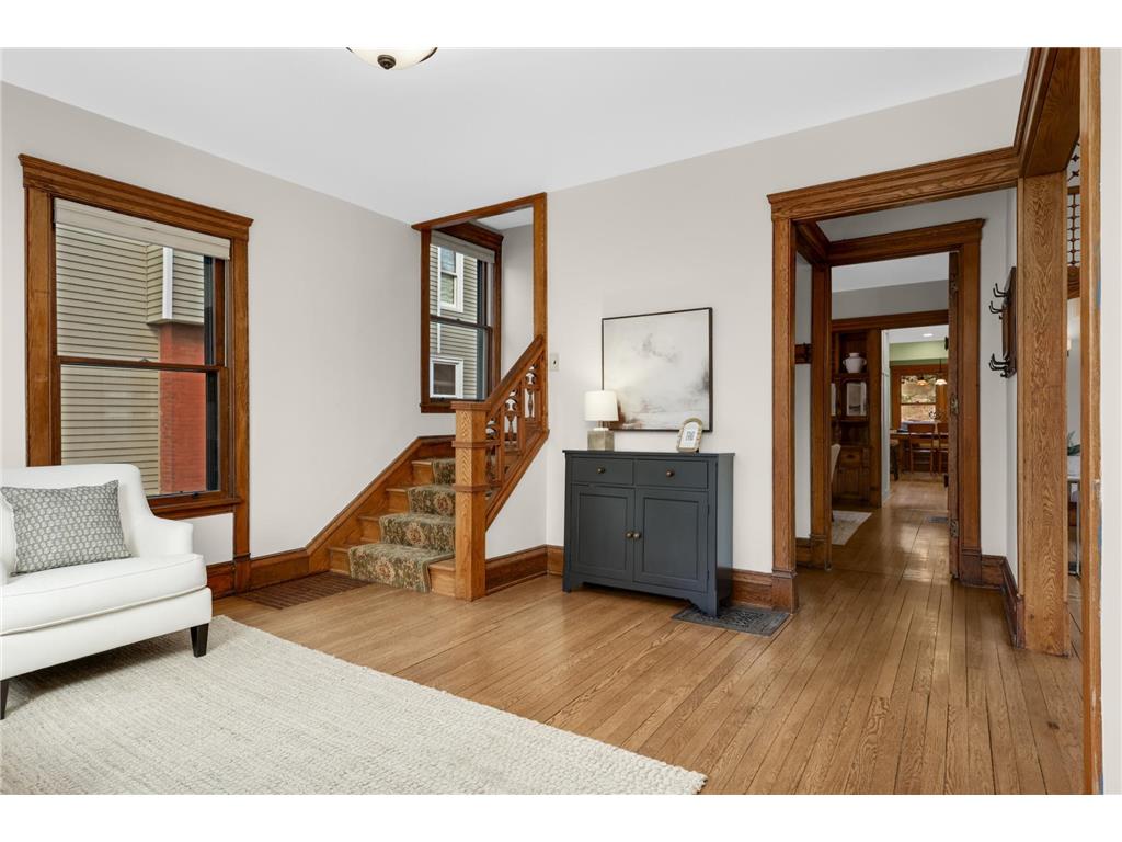 2219 Knapp Street Saint Paul MN 55108 7051852 image5