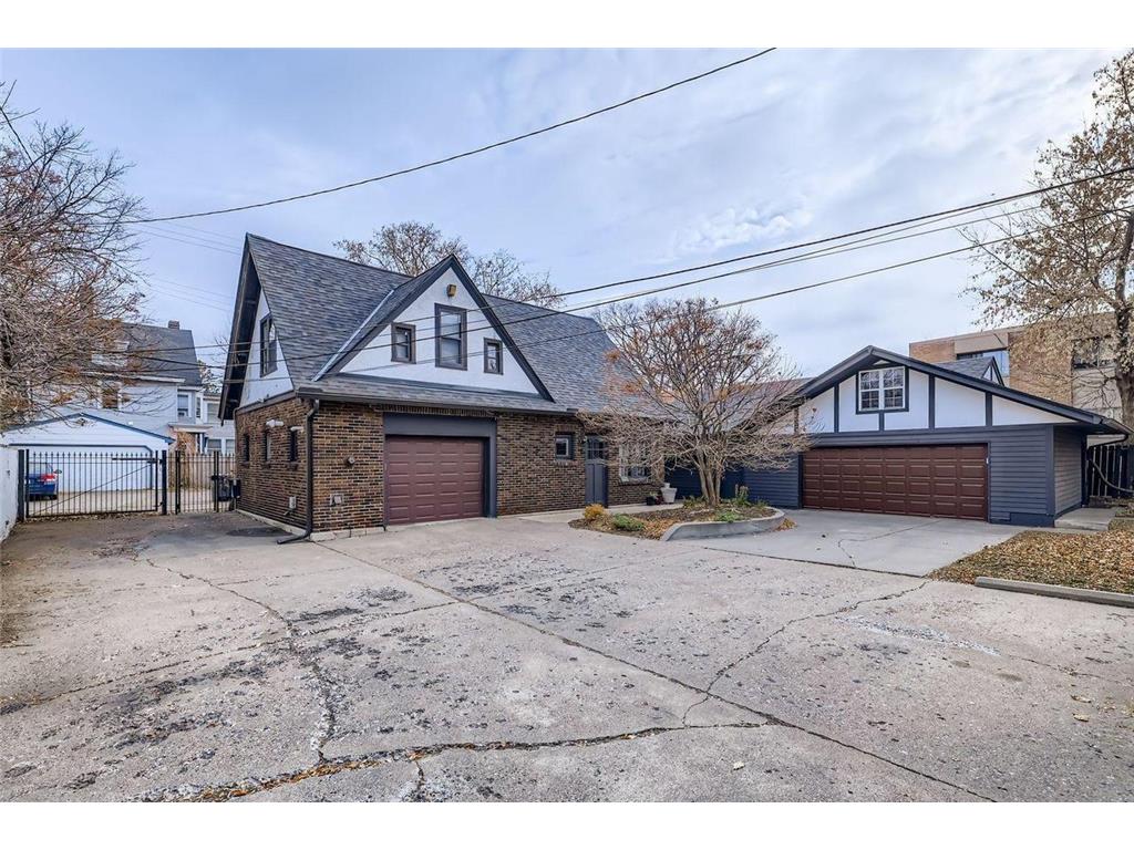 2219 Pillsbury Avenue S #5 Minneapolis MN 55404 7004961 image16