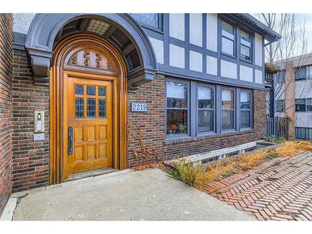 2219 Pillsbury Avenue S #5 Minneapolis MN 55404 7004961 image2