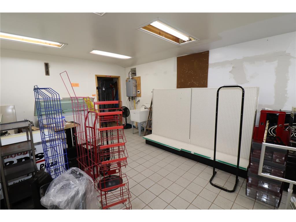 22195 US Highway 63 Grand View WI 54839 7033639 image19