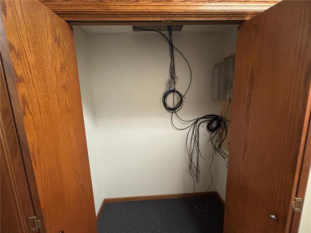 222-2 20th Street SE Willmar MN 56201 6823155 image23