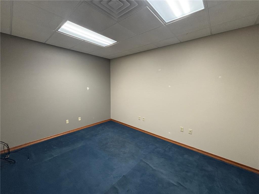 222-2 20th Street SE Willmar MN 56201 6823155 image25