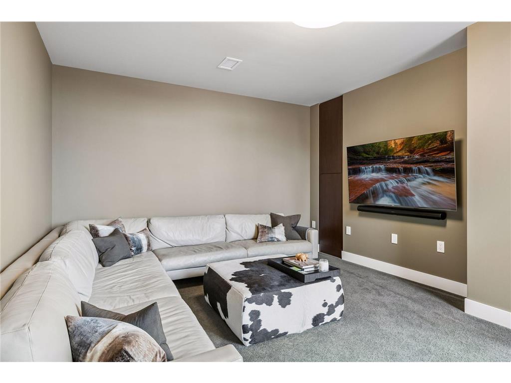 222 2nd Street SE #801 Minneapolis MN 55414 7071850 image30