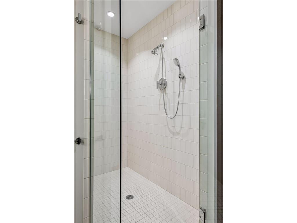222 2nd Street SE #801 Minneapolis MN 55414 7071850 image37