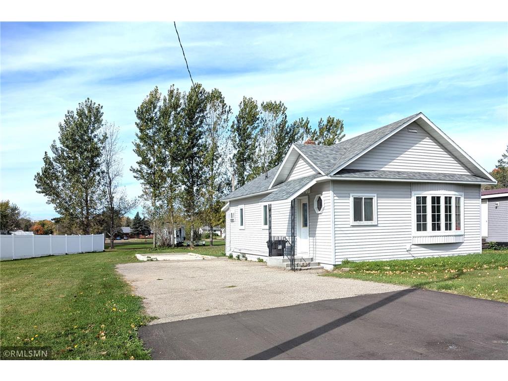 222 3rd Avenue NE Eagle Bend MN 56446 6800680 image1