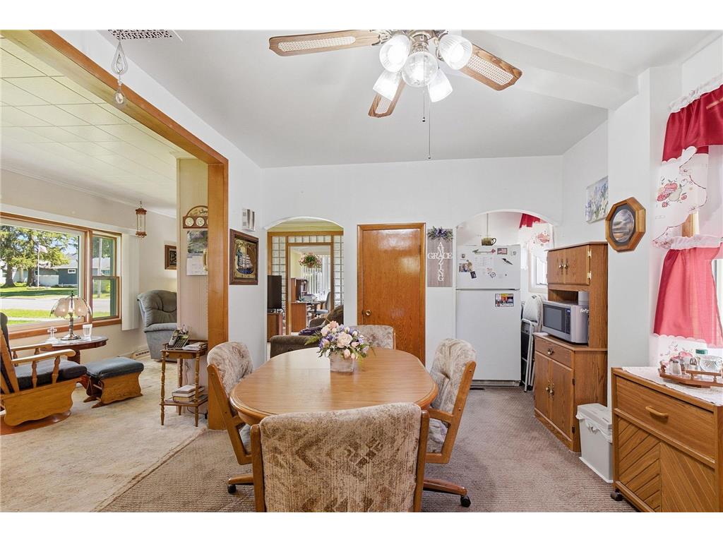 222 3rd Street Kenyon MN 55946 7071083 image10