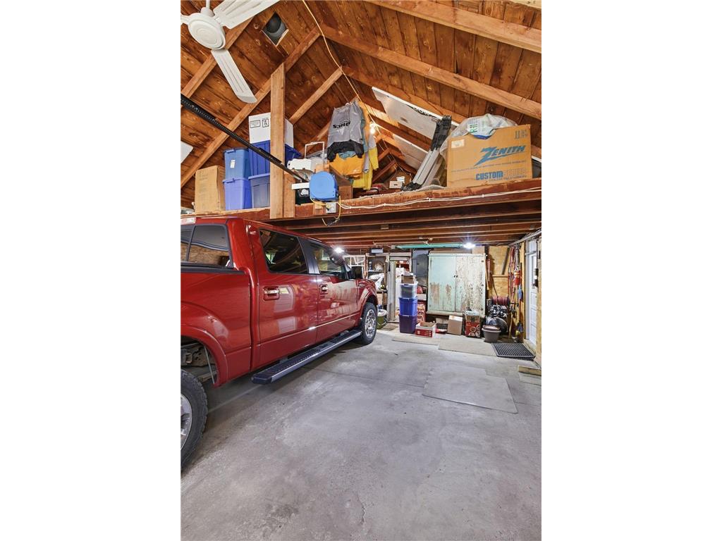 222 3rd Street Kenyon MN 55946 7071083 image17