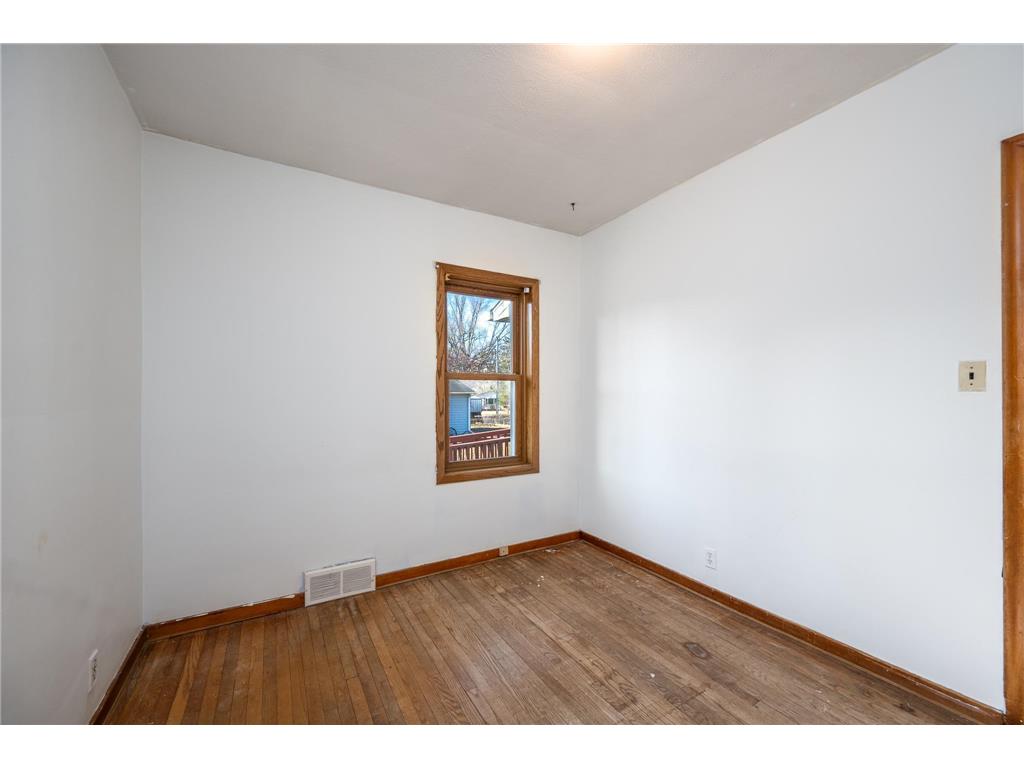222 Central Street Amery WI 54001 7043219 image27