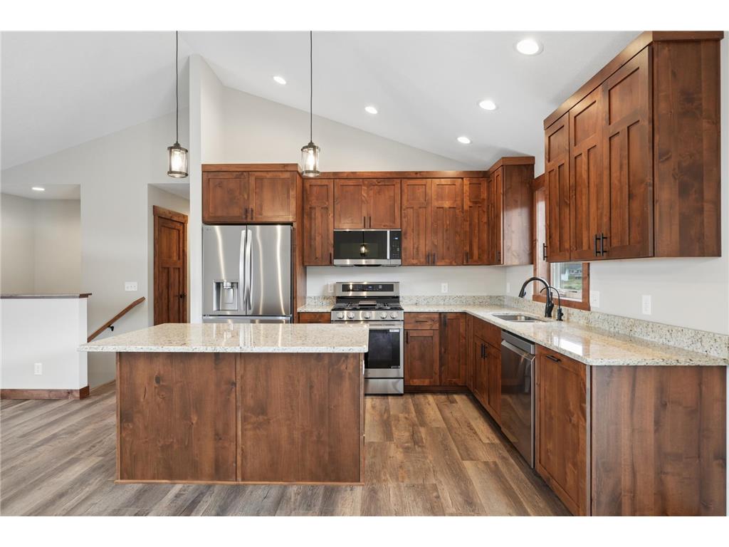 222 Eagle Ridge Drive Roberts WI 54023 7103048 image3