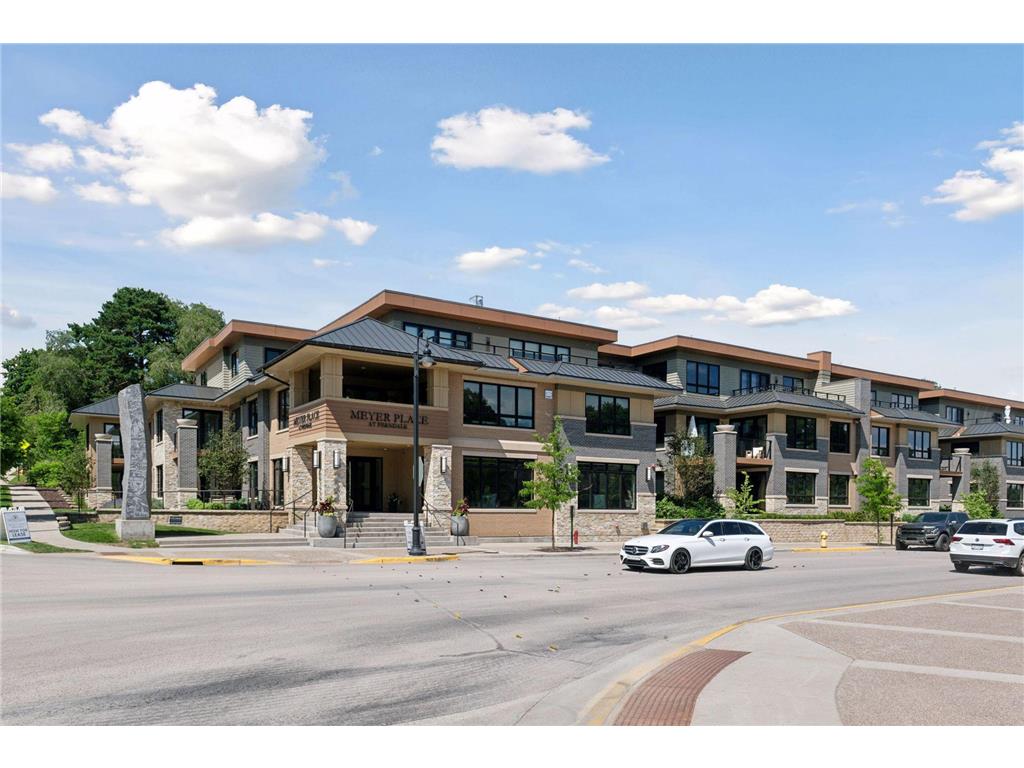 222 Ferndale Road S #105 Wayzata MN 55391 7010481 image25