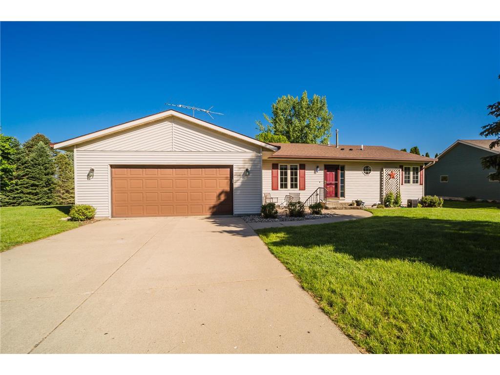 222 Foxborough Lane, Le Sueur, MN, 56058 MLS 6196605 Edina Realty