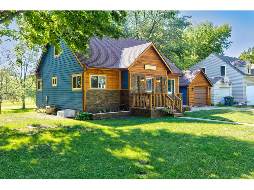 222 N Bruce Street Ivanhoe MN 56142 6389964 image1