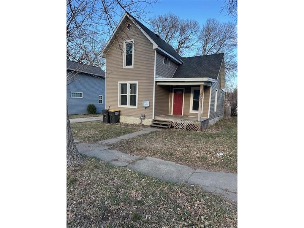 222 N Lincoln Street Lake Crystal MN 56055 6508205 image1