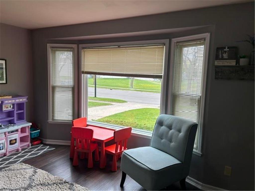 222 N Whitney Street Marshall MN 56258 7065305 image4