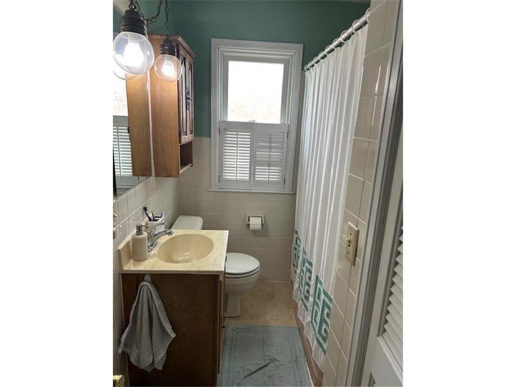 222 N Whitney Street Marshall MN 56258 7065305 image7