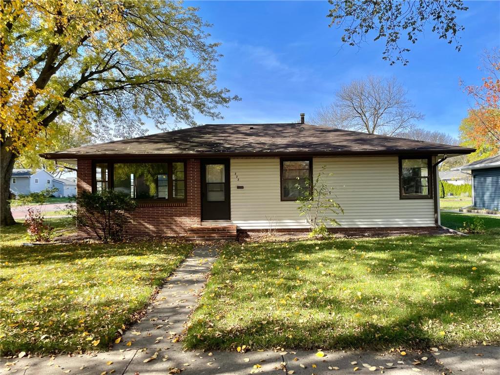 222 S Paffrath Avenue Springfield MN 56087 6418168 image1