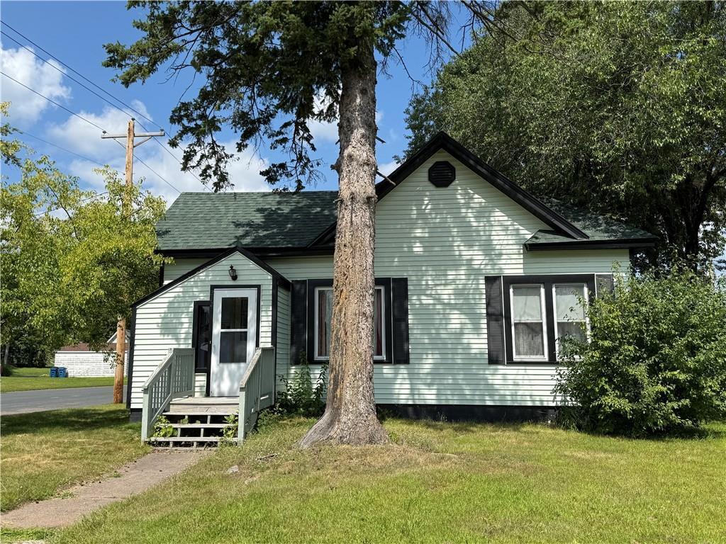 222 Spruce Street Spooner WI 54801 7030861 image2