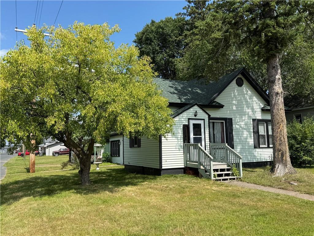 222 Spruce Street Spooner WI 54801 7030861 image3