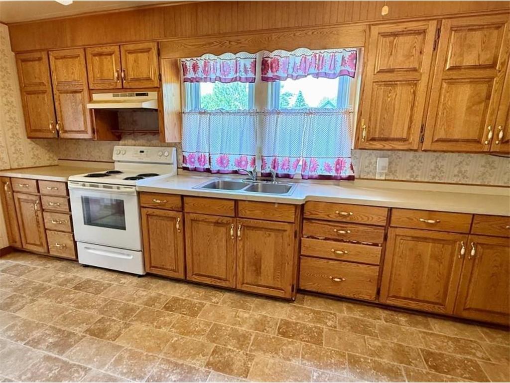 222 Spruce Street Spooner WI 54801 7030861 image7