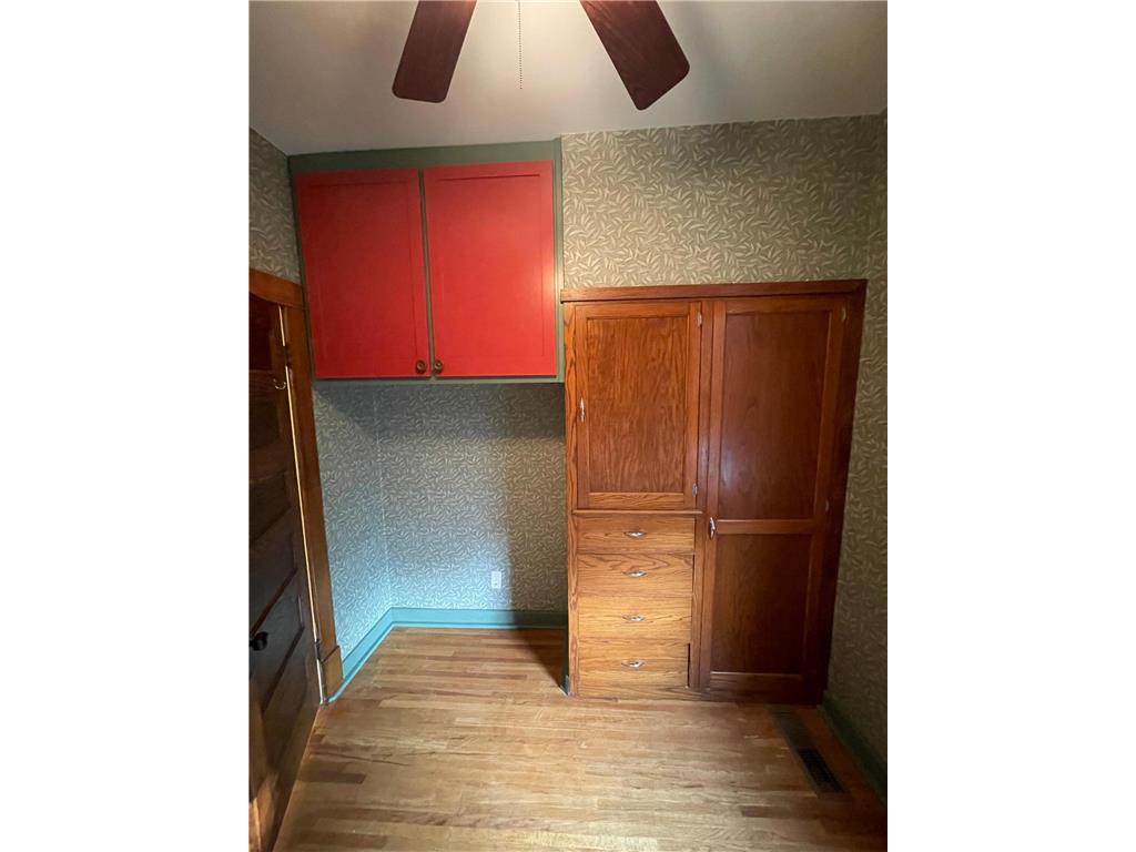 222 W Pleasant Street Mankato MN 56001 6773908 image32