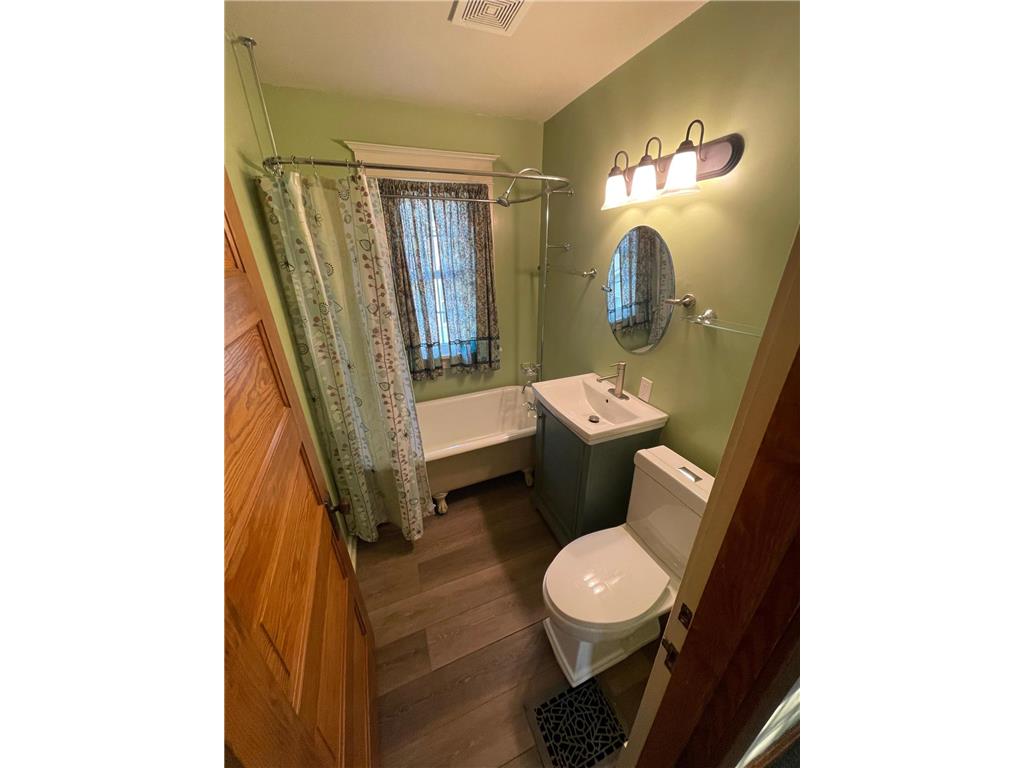 222 W Pleasant Street Mankato MN 56001 6773908 image46