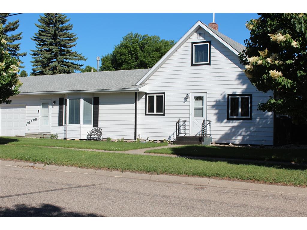222 Washington Avenue Hatton ND 58240 7044926 image2