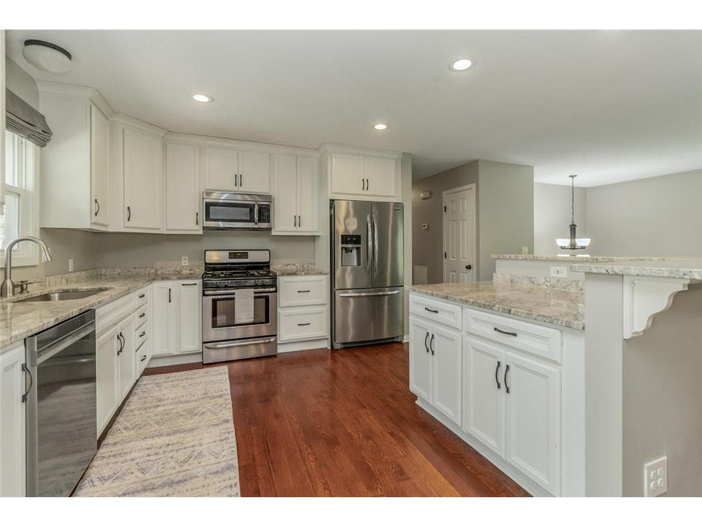 2220 Bossard Drive Roseville MN 55113 7040534 image14
