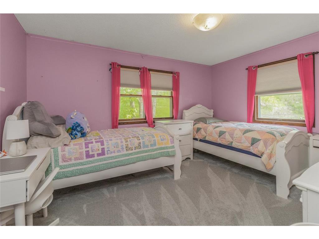 2220 Bossard Drive Roseville MN 55113 7040534 image22