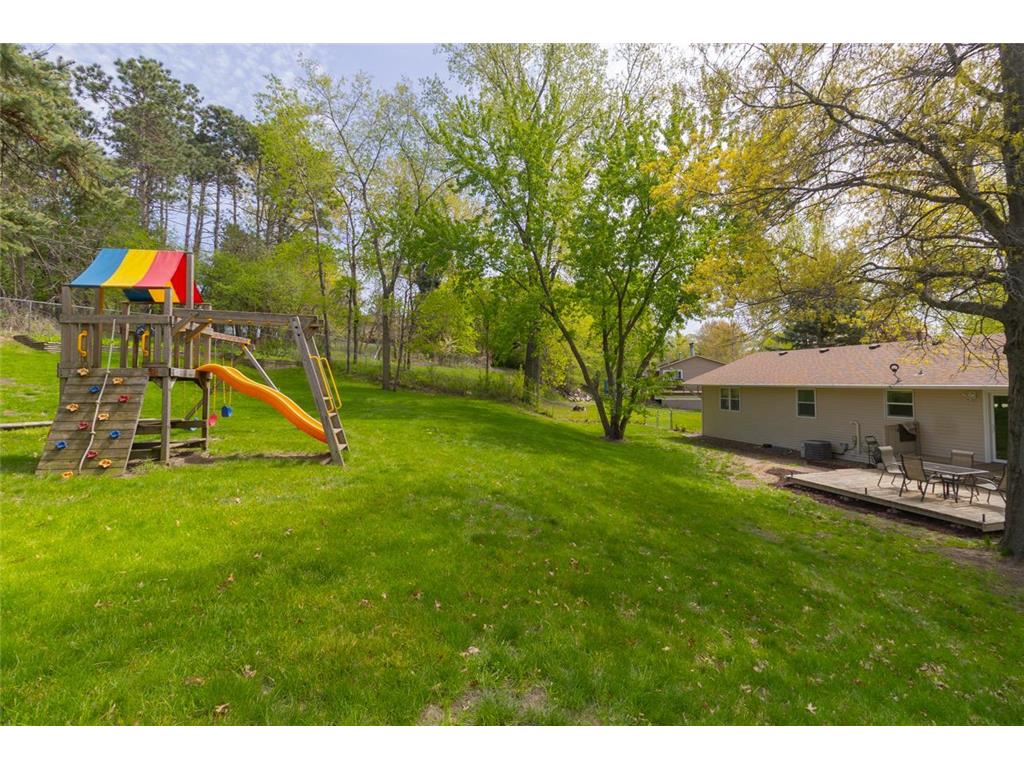 2220 Bossard Drive Roseville MN 55113 7040534 image36