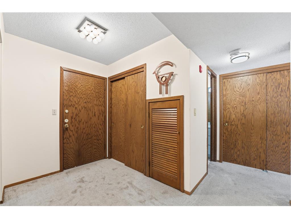 2220 Midland Grove Road #112 Roseville MN 55113 7011644 image3