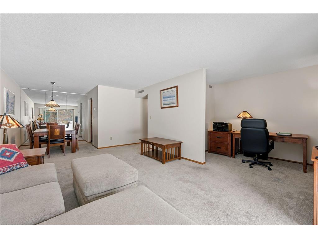 2220 Midland Grove Road #112 Roseville MN 55113 7011644 image8