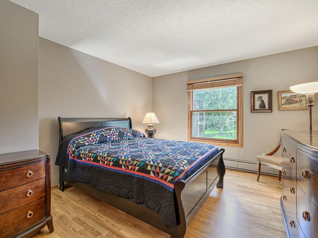 2220 Midland Grove Road #202 Roseville MN 55113 7027369 image14