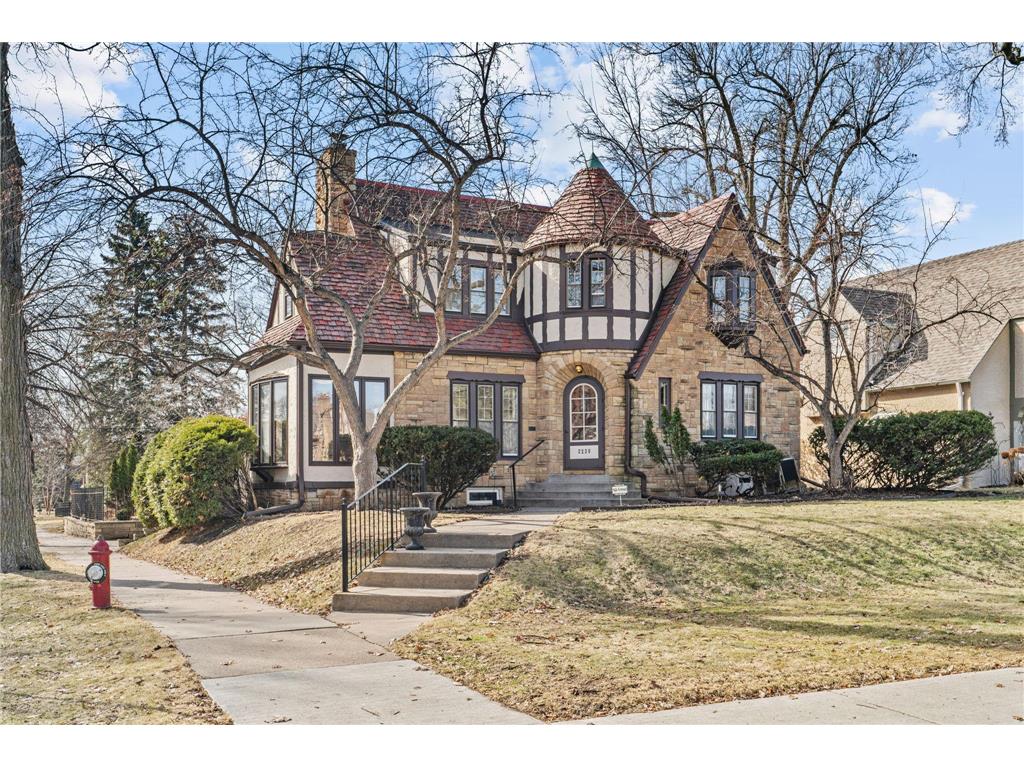 2220 Saint Anthony Parkway Minneapolis MN 55418 7033225 image1