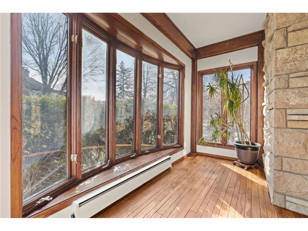 2220 Saint Anthony Parkway Minneapolis MN 55418 7033225 image18