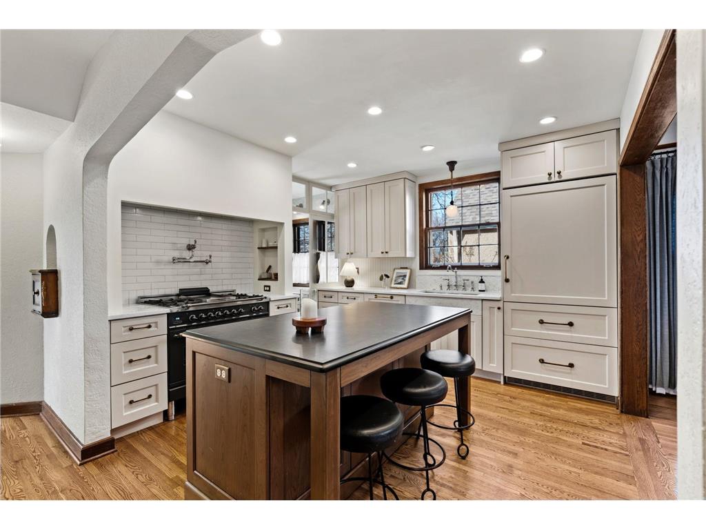 2220 Saint Anthony Parkway Minneapolis MN 55418 7033225 image29