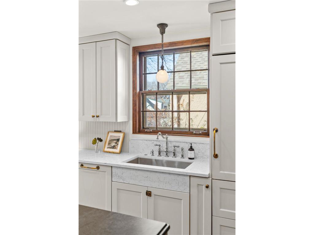 2220 Saint Anthony Parkway Minneapolis MN 55418 7033225 image33