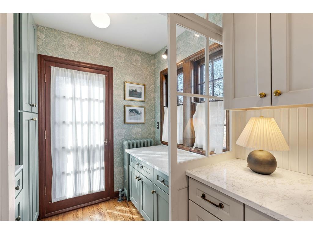 2220 Saint Anthony Parkway Minneapolis MN 55418 7033225 image38