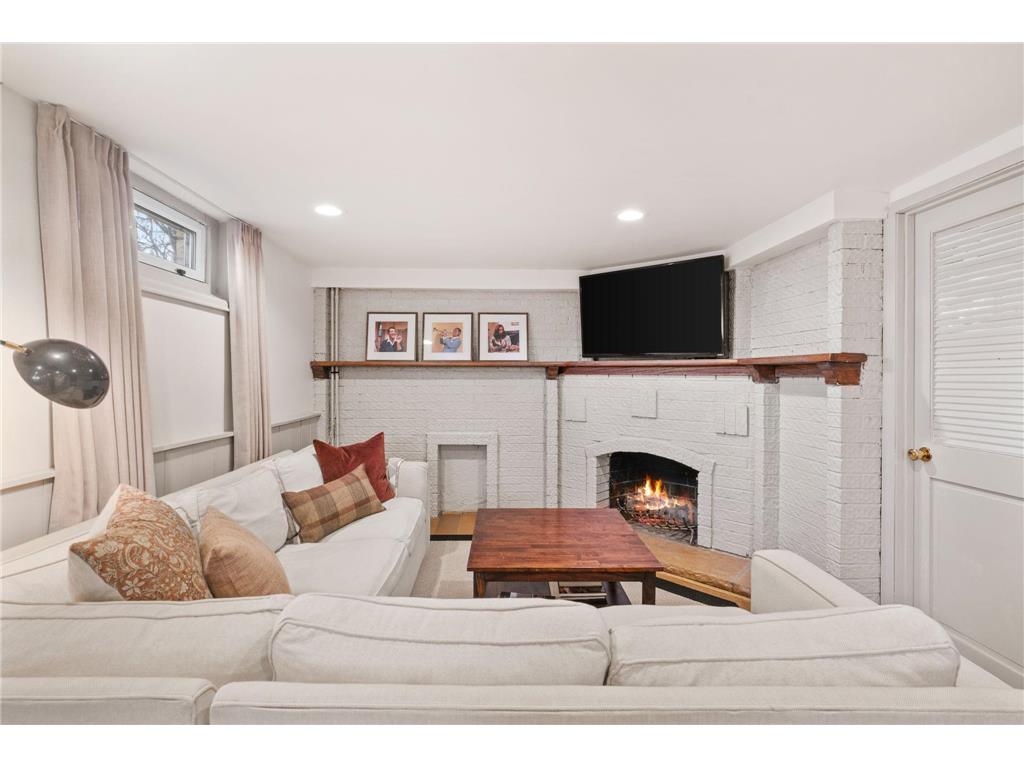 2220 Saint Anthony Parkway Minneapolis MN 55418 7033225 image67