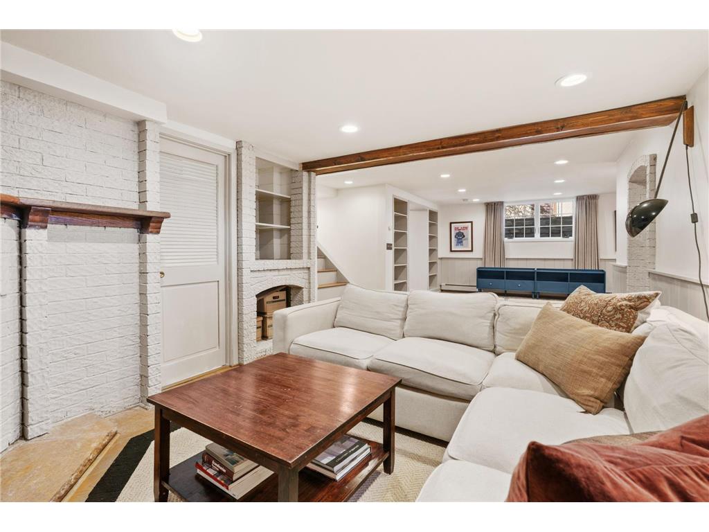 2220 Saint Anthony Parkway Minneapolis MN 55418 7033225 image68