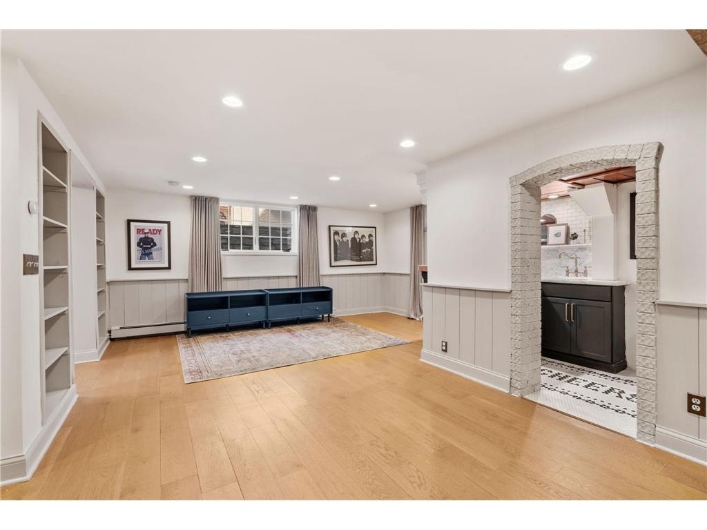 2220 Saint Anthony Parkway Minneapolis MN 55418 7033225 image69