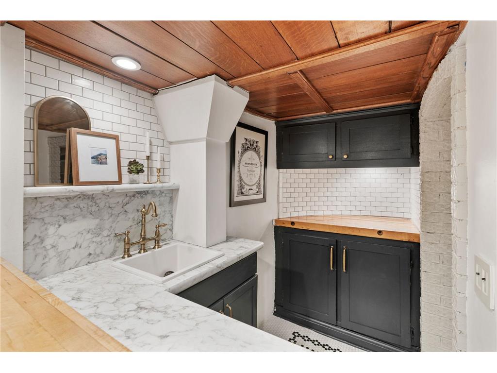 2220 Saint Anthony Parkway Minneapolis MN 55418 7033225 image72