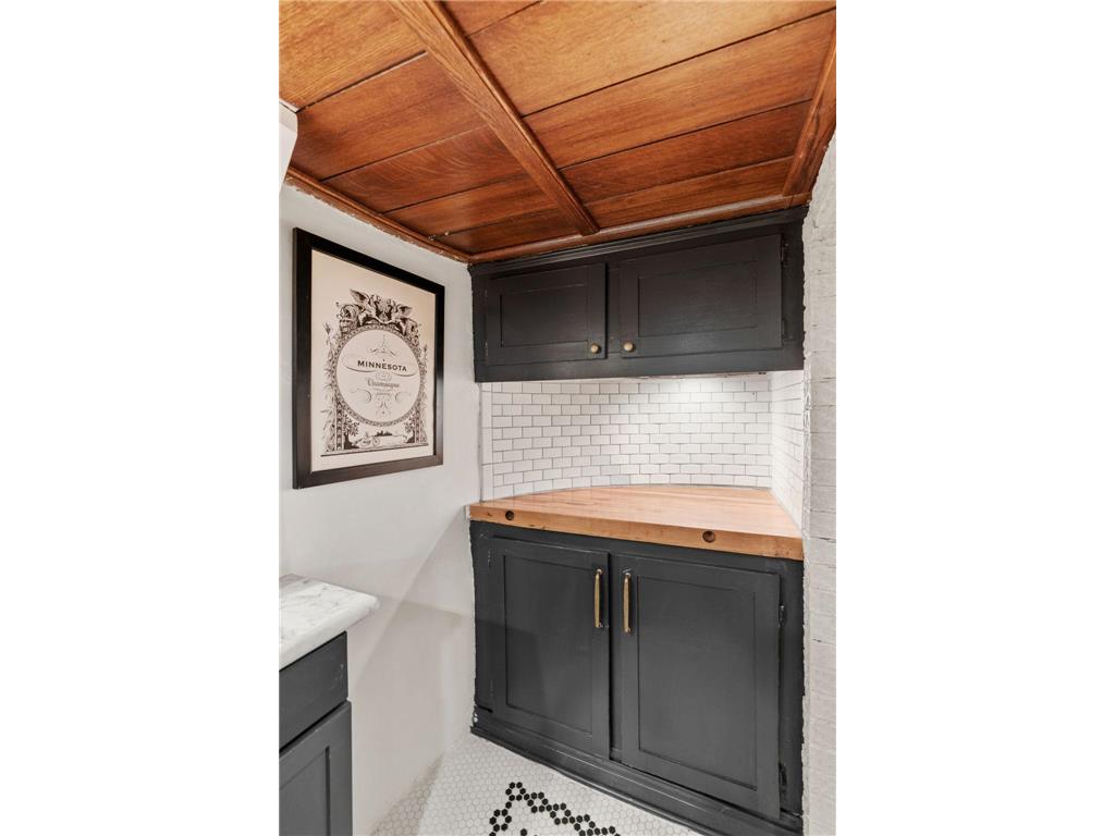 2220 Saint Anthony Parkway Minneapolis MN 55418 7033225 image76