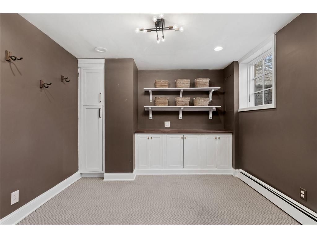 2220 Saint Anthony Parkway Minneapolis MN 55418 7033225 image78