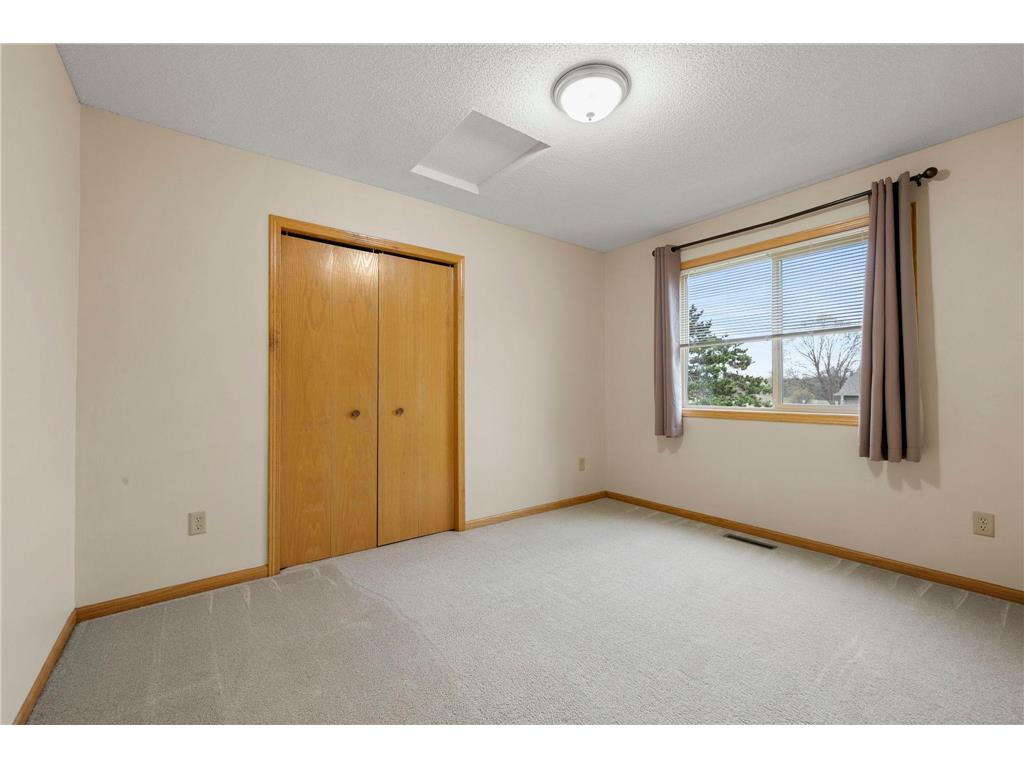 22200 Zion Parkway Oak Grove MN 55011 7059878 image18