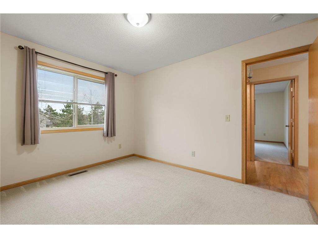22200 Zion Parkway Oak Grove MN 55011 7059878 image19