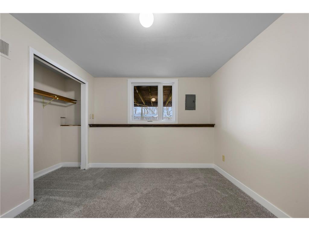 2221-2223 W 82nd Street Bloomington MN 55431 7077830 image24