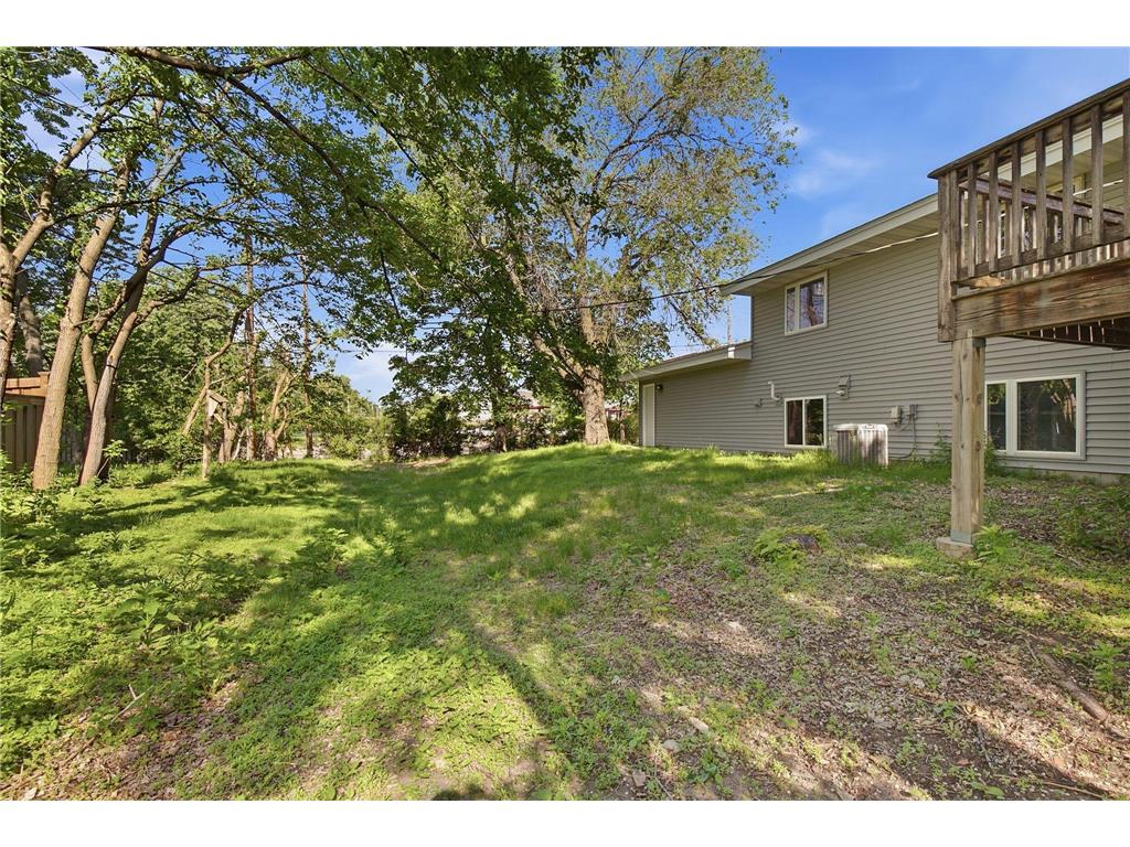 2221-2223 W 82nd Street Bloomington MN 55431 7077830 image33