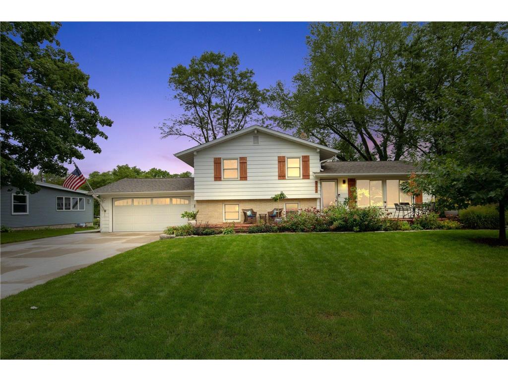 2221 Birch Street White Bear Lake MN 55110 6421727 image1