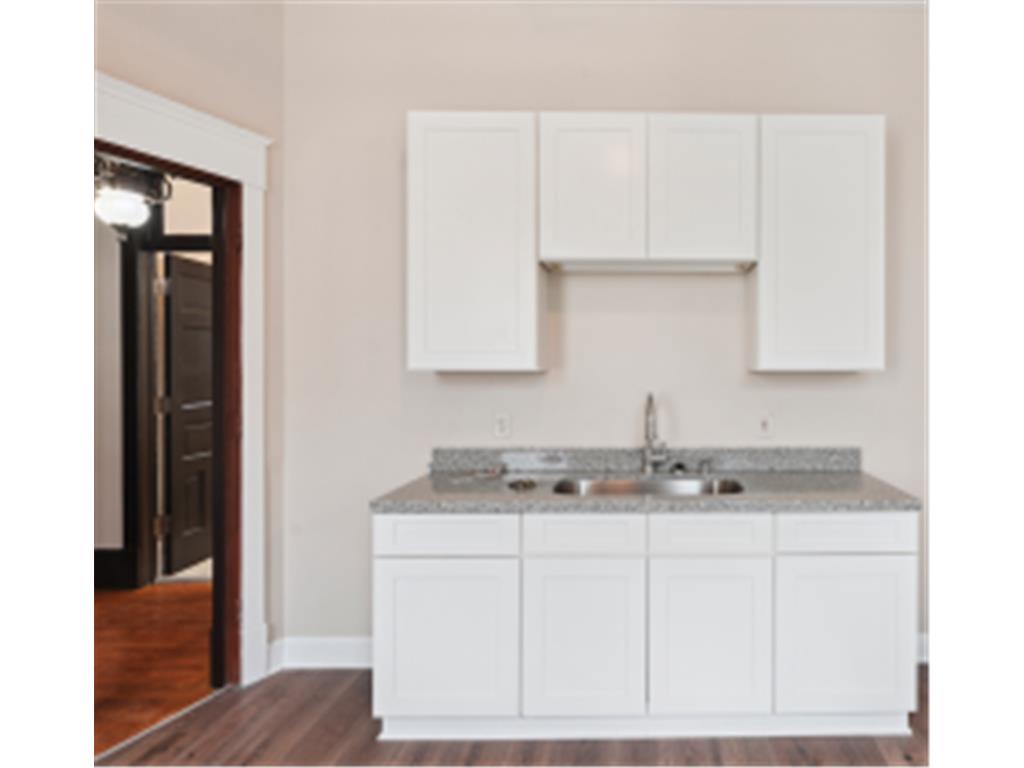 2221 Bloomington Avenue Minneapolis MN 55404 7109210 image18